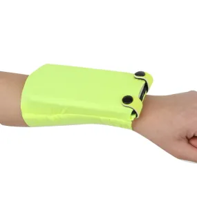 7 Inch Mobile Phone Outdoor Sports Wrist Bag Elastic Close-fitting Mini Arm Bag(Fluorescent Yellow)