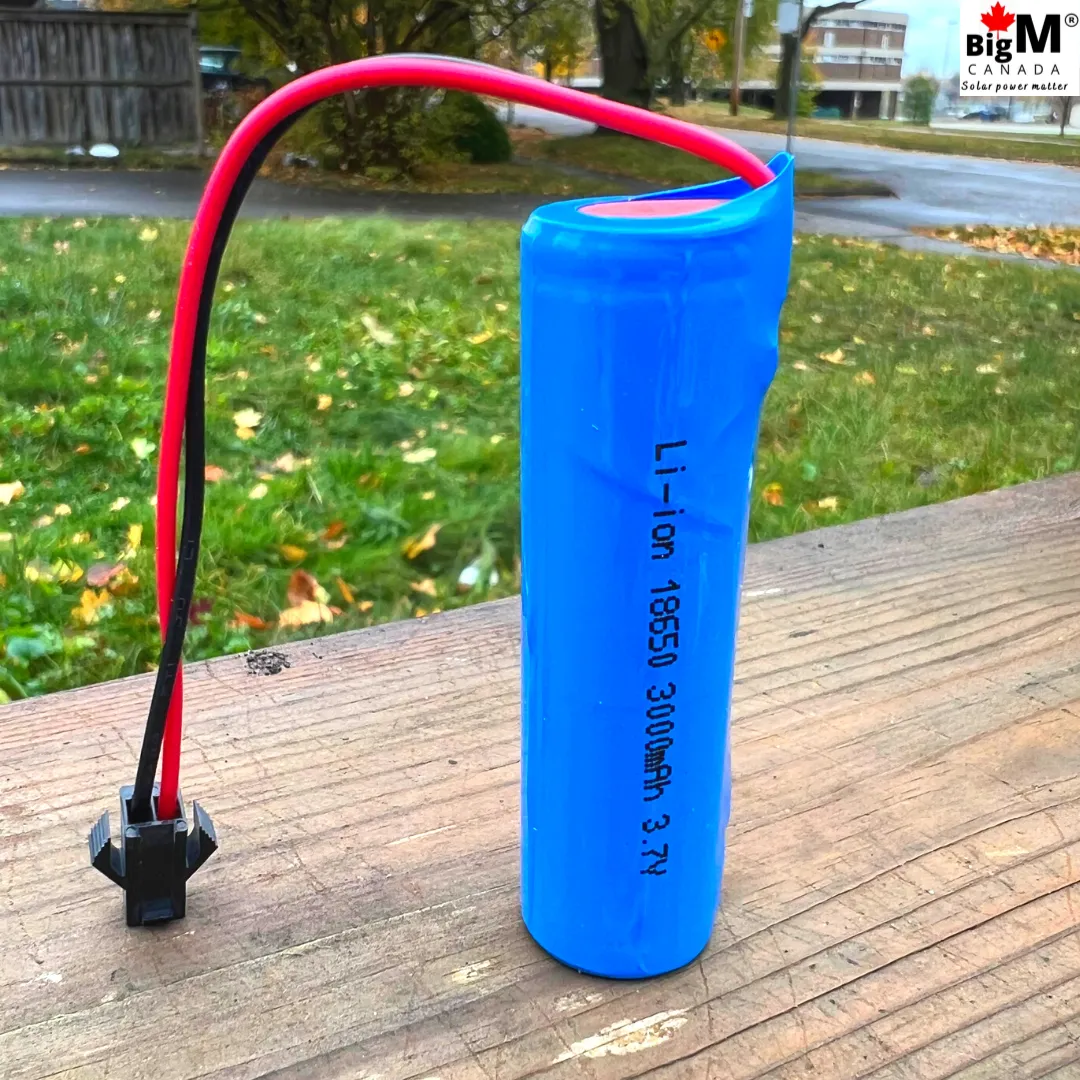 BigM 3.7V 3000mAh  rechargeable 18650 battery with wire connector