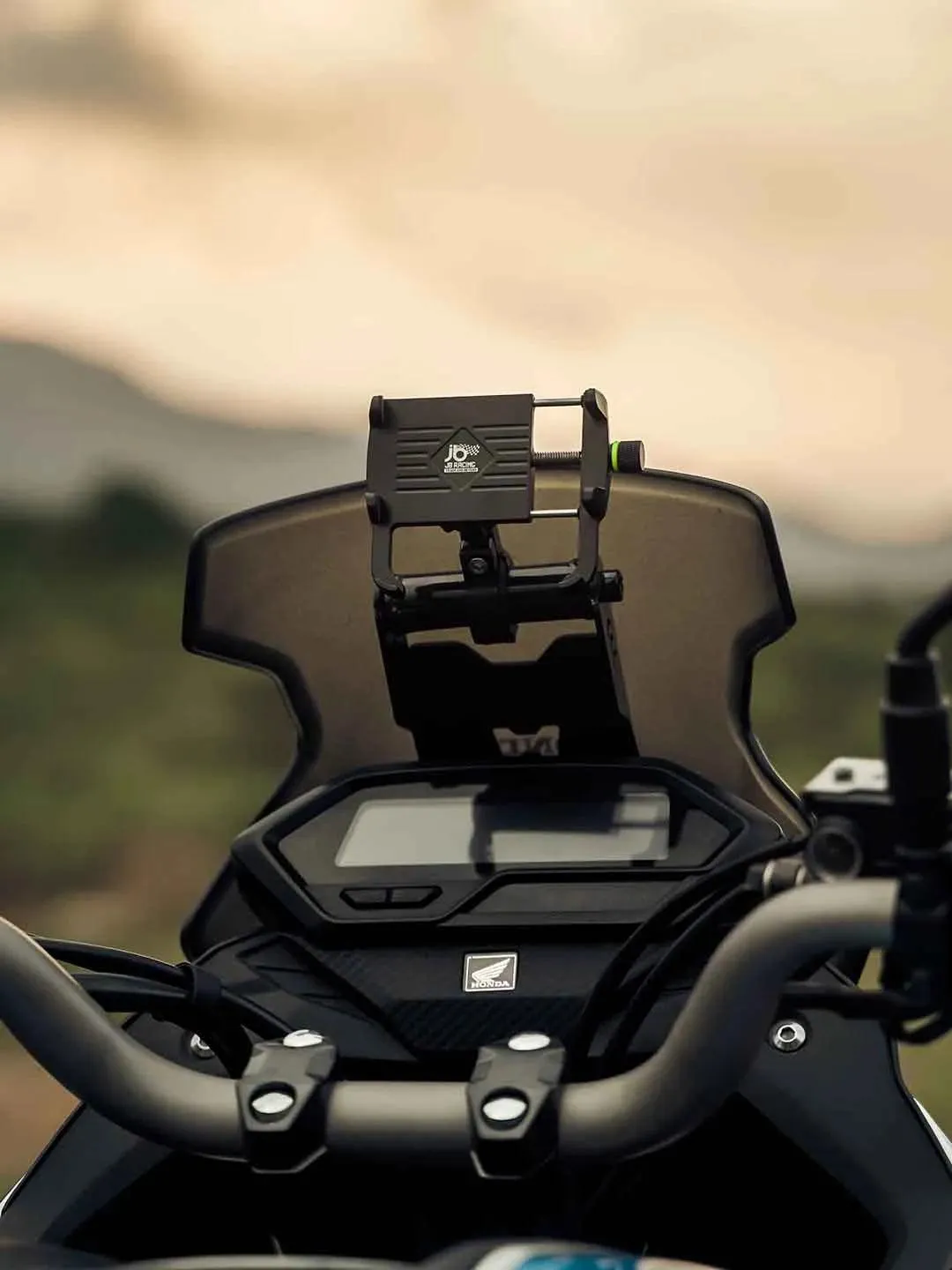 LCB CB200x Ploigos Gps Mount