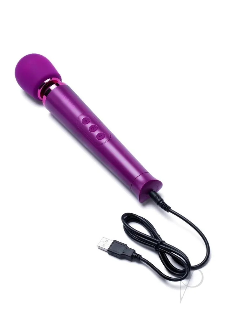 Le Wand Petite Vibe Massager Cherry