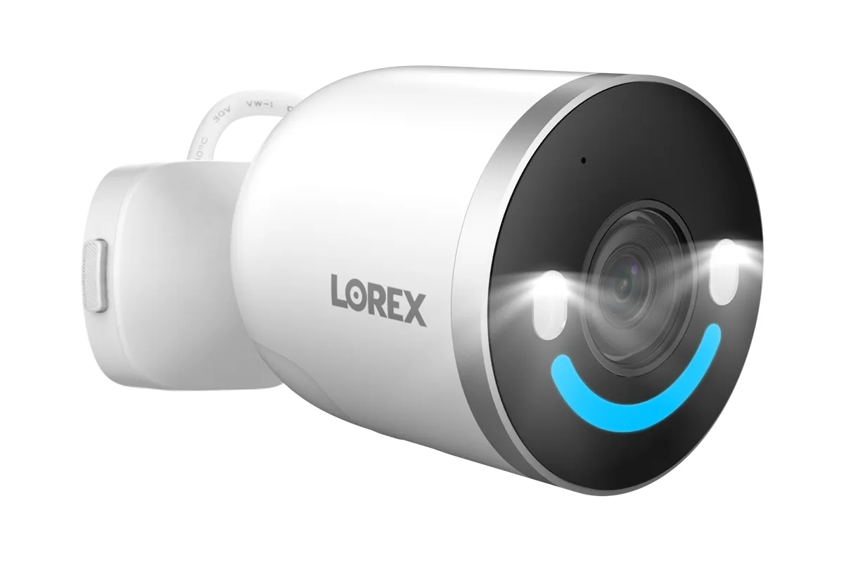 Lorex 4K Spotlight Indoor/Outdoor Wi-Fi 6 Security Camera with White Smart Security Lighting (32GB) - Amazon