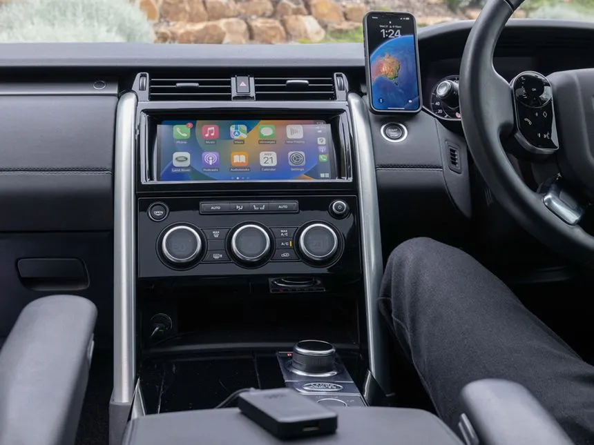 Quad Lock Wireless CarPlay Adaptor