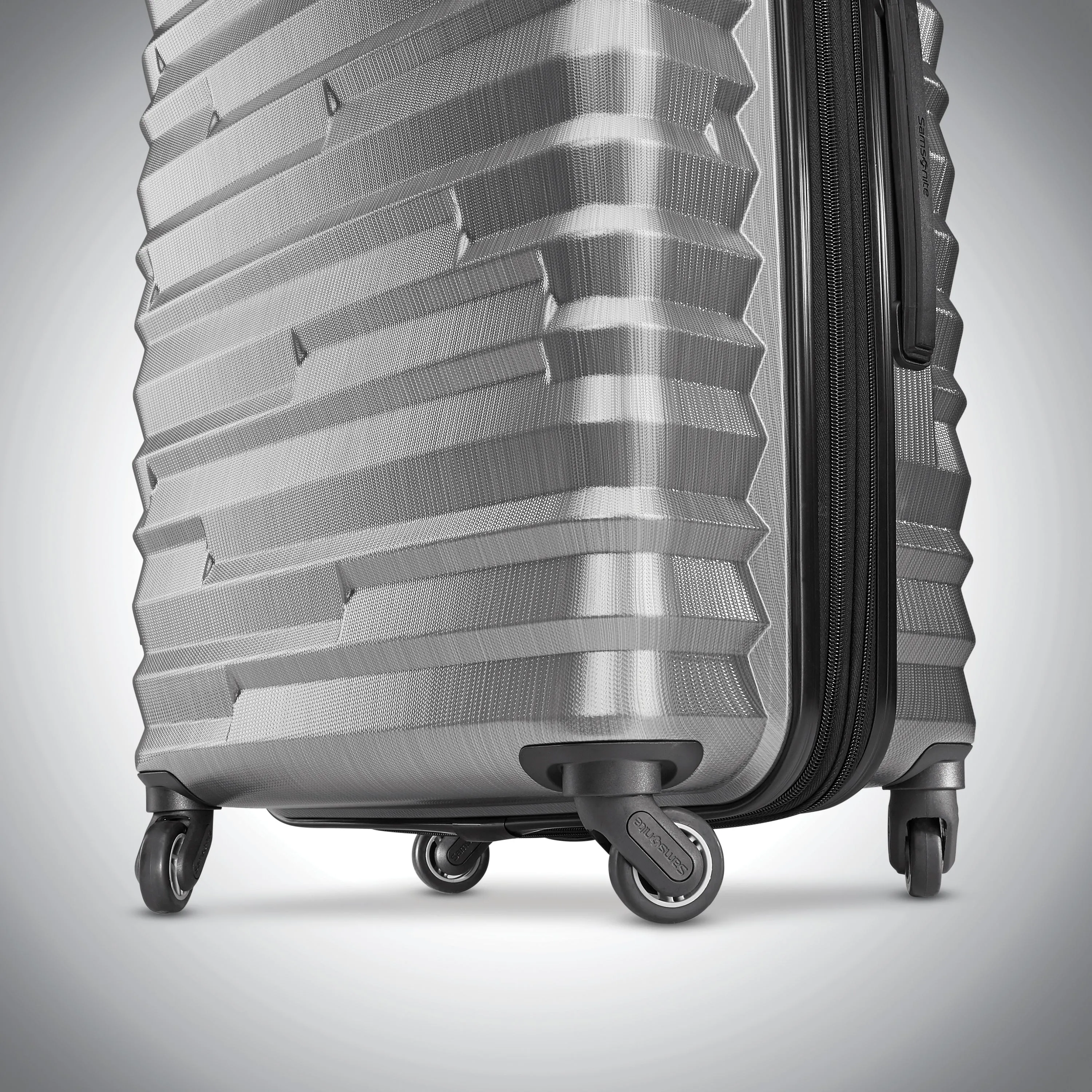 Samsonite Ziplite 4.0 Large Spinner