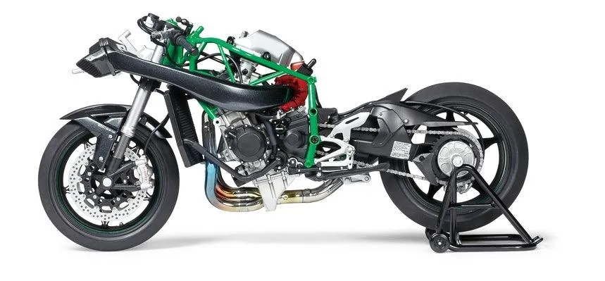 Tamiya 14131 Kawasaki Ninja H2R 1/12 Model Kit